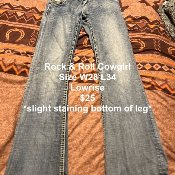 Jeans- Guess, Miss me, Flares, Levi’s - Picture 5 of 11